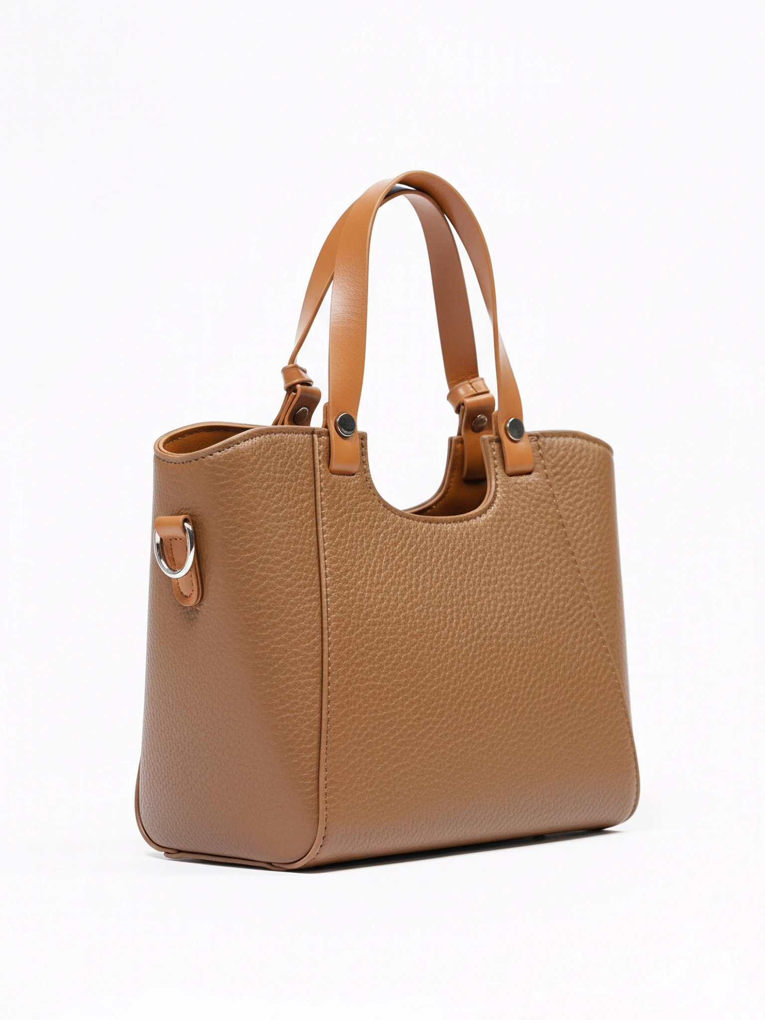 Сумка-тоут маленькая с декоративными ремешками в ассортименте